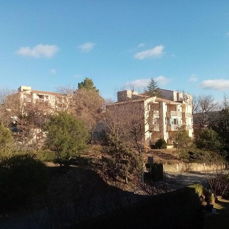 Studio "Le Rigaou" Gréoux-les-Bains Exterior foto